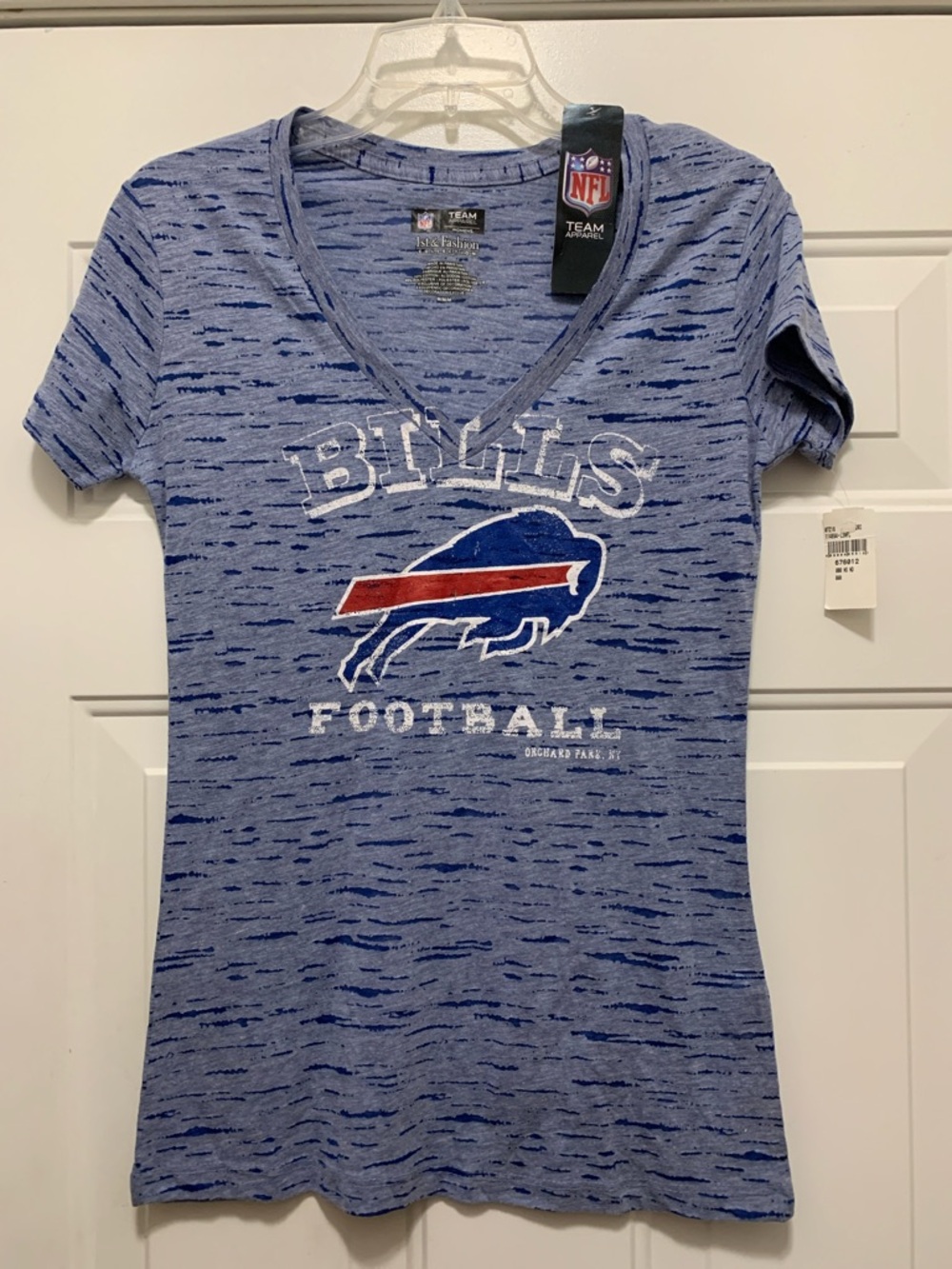 3/$15 NWT Team Apparel Bills Football Heather Blue NFL Tee -Red, White, Blue